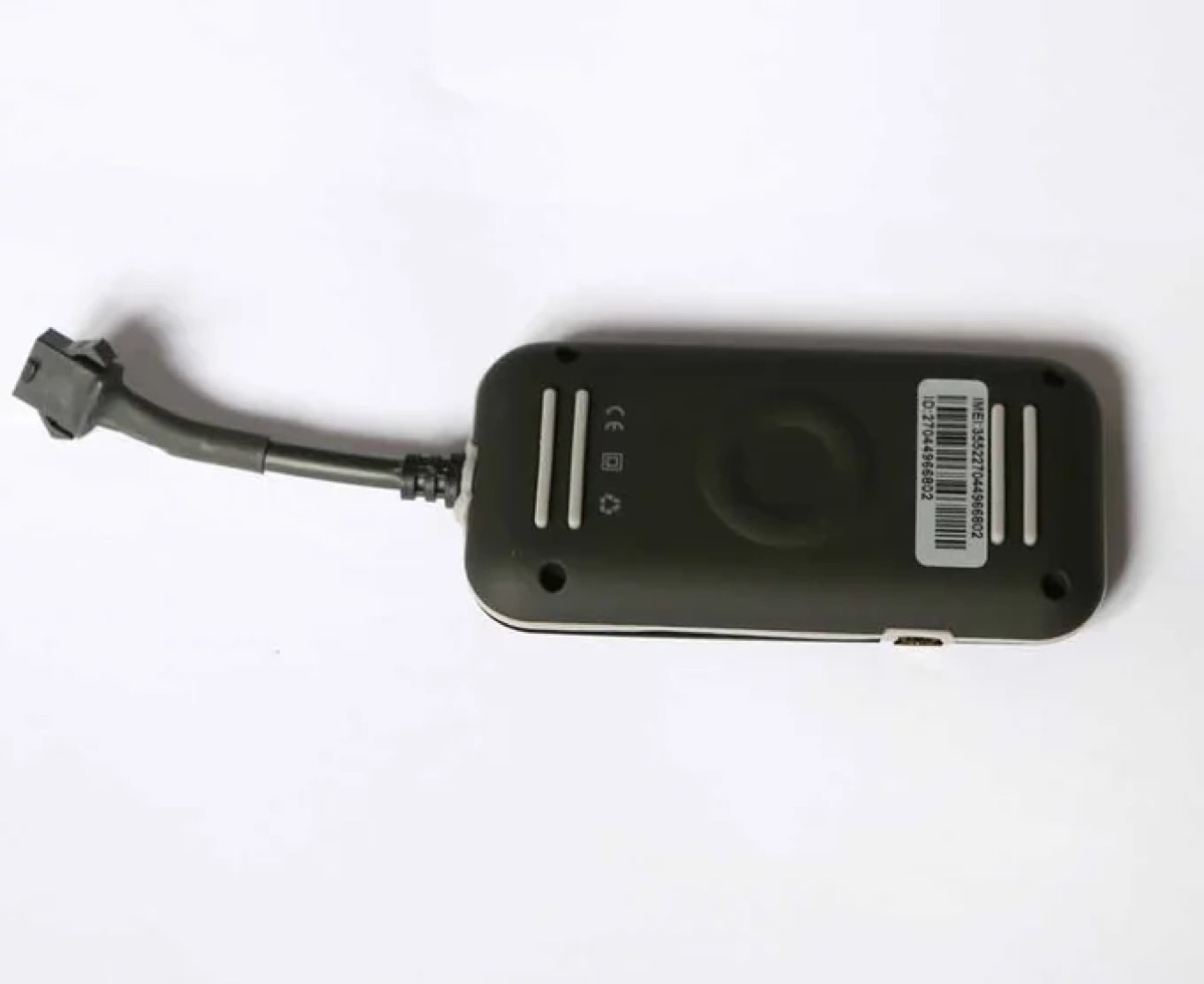 Traceur GPS GT02 pour véhicule — suivi en temps réel