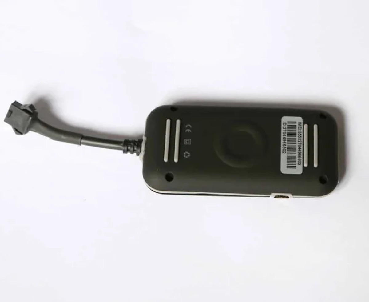 Traceur GPS GT02 pour véhicule — suivi en temps réel
