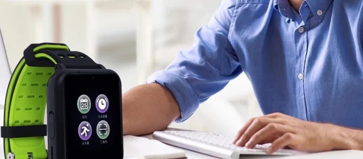 Montre connectée Z2 — carte SIM, appareil photo et écran tactile